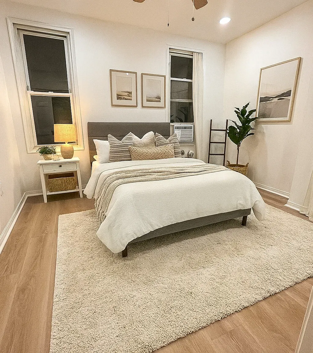 3 bed, 1100 sqft, $1,700 — Photo 2