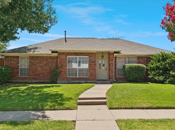 2250 Arbor Creek Dr, Carrollton, TX 75010