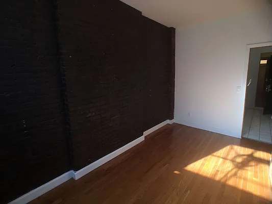 Rented by MetroNest | media 25