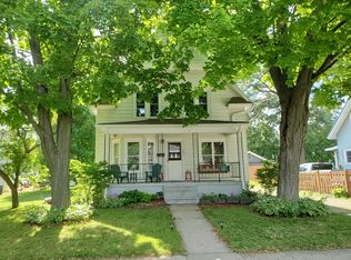321 Jackson St, Fort Atkinson, WI 53538