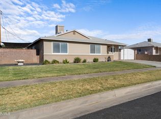 44210 Stanridge Ave, Lancaster, CA 93535
