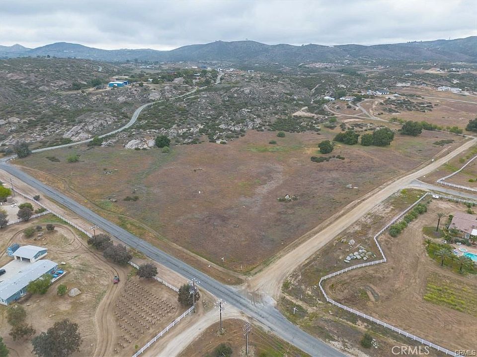 2nd image of 0 De Portola Rd #1