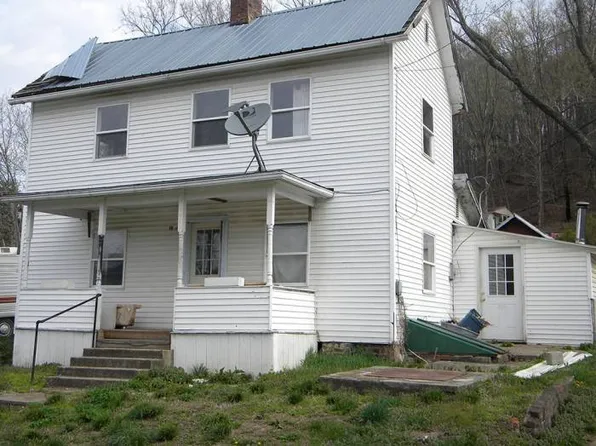 19 Morgan St, Glouster, OH 45732