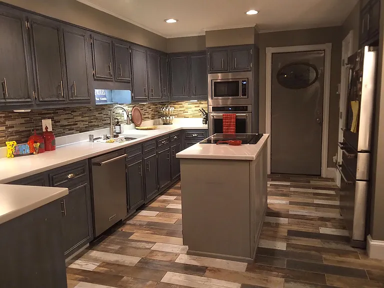 Waters Edge Dr — Photo 6