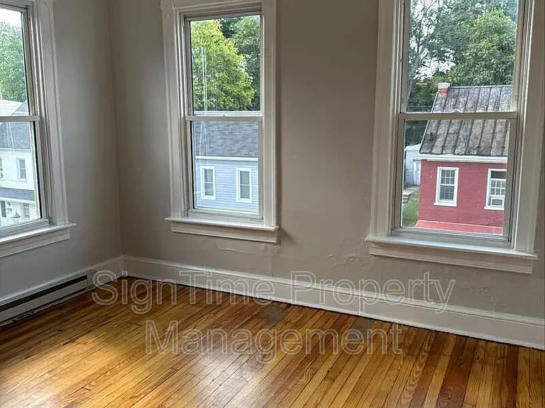 238 Summit Ave #6 — Photo 10