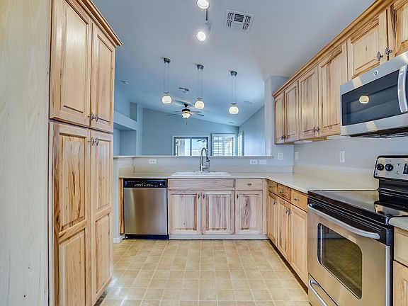 4th image of 3604 W Saint Charles Ave