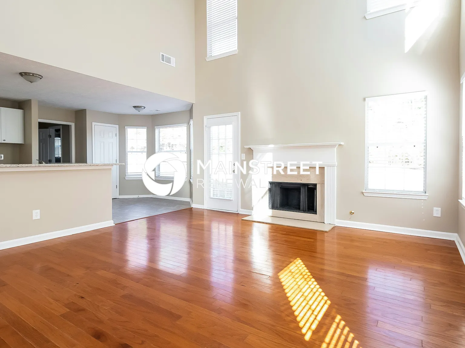 11696 Spring Lake Way — Photo 3