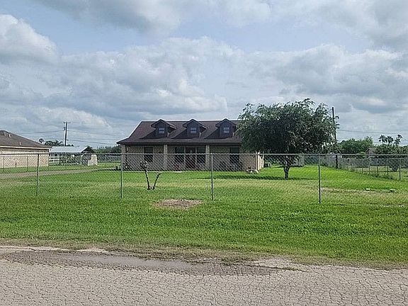 3rd image of 33954 Paloma Dr