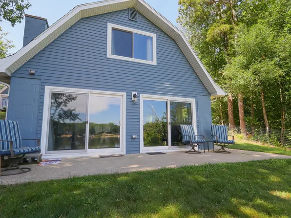 11340 Alpine Dr, Lake, MI 48632