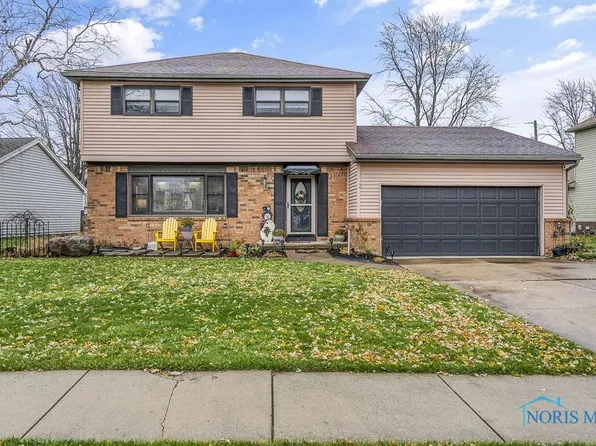 121 Springwood St E, Oregon, OH 43616