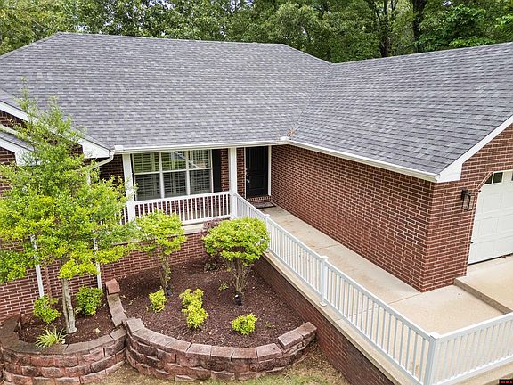 4th image of 96 Wood Creek Ct