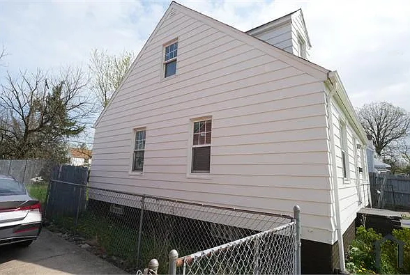 16401 Lotus Dr — Photo 5