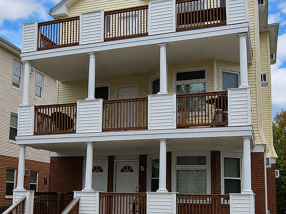 5th image of 75 Pembroke Ave Floor 2