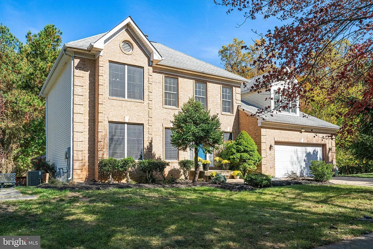 Primary Photo - 1502 Old Drummer Boy Ln
