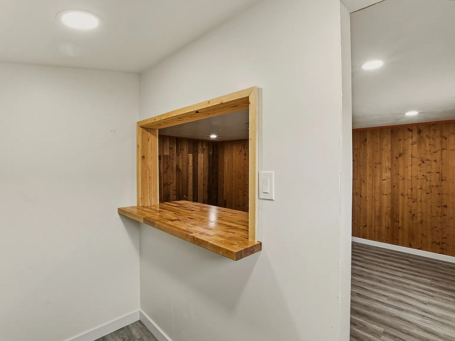 Studio, 400 sqft, $1,895 — Photo 2