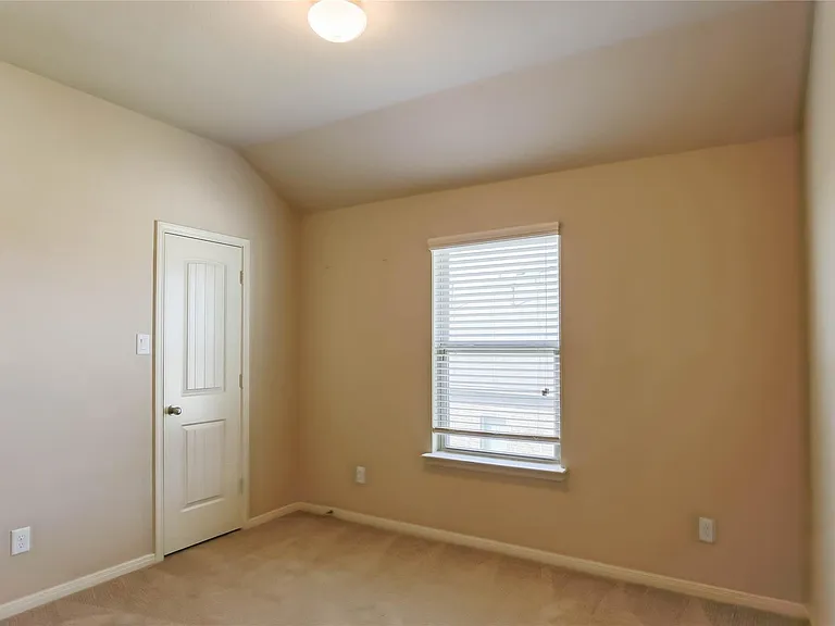 3443 Arrowhead Bay Ln — Photo 18