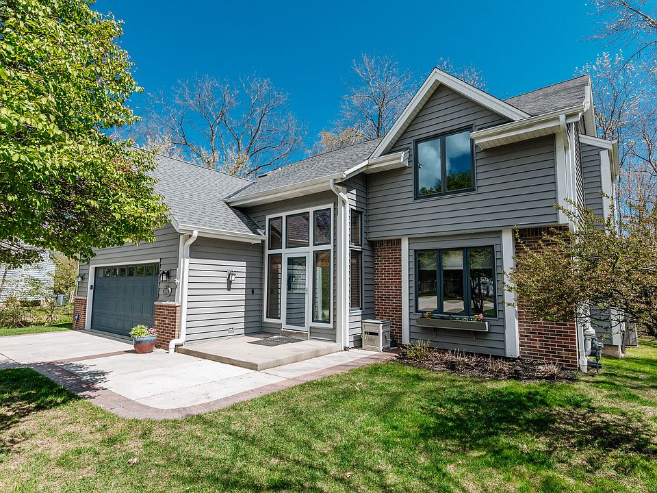 1st image of 3994 S Woodhill Ln