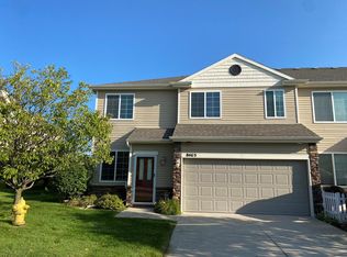8463 Rock Dr, West Des Moines, IA 50266