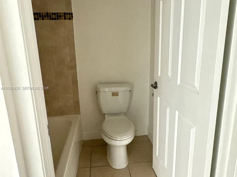 8275 SW 152nd Ave #D-302 — Photo 18