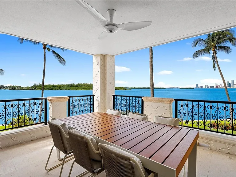 4921 Fisher Island Dr #4921 — Photo 13
