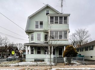 713 Bishop Ave, Bridgeport, CT 06610