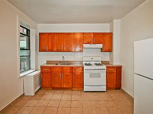 Rented by SW Queens Mezzanine | media 20