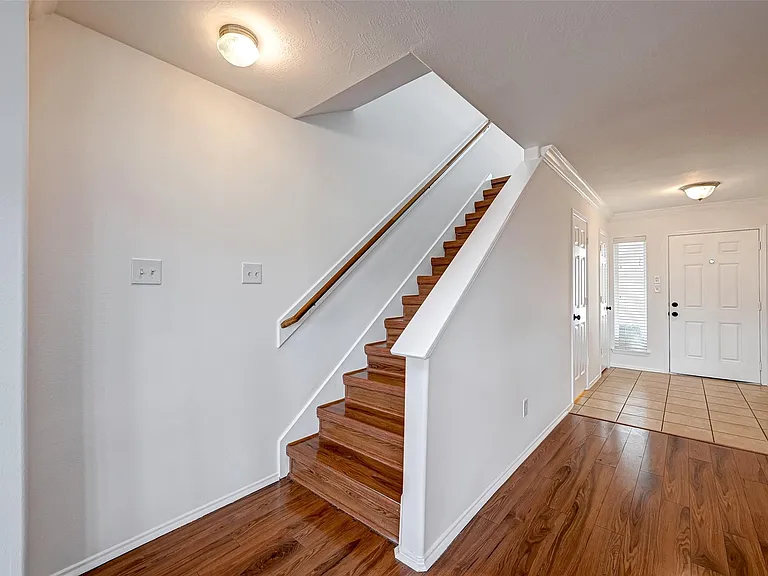 6906 Anson Point Ln — Photo 16