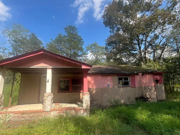 414 Taylor Broome Rd, Chickamauga, GA 30707