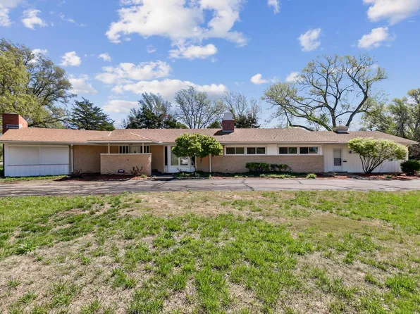 1632 N Sherrylee Ln, El Dorado, KS 67042