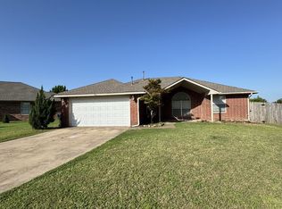 700 Glen Ellen Cir, Norman, OK 73071