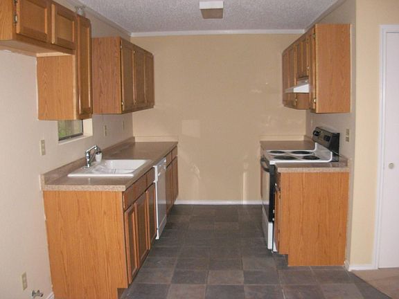 5th image of 108 Nuuanu Ln