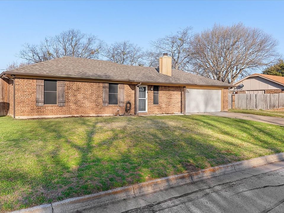 1st image of 432 Post Oak Ln