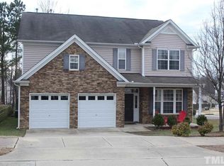 247 Stobhill Ln, Holly Springs, NC 27540