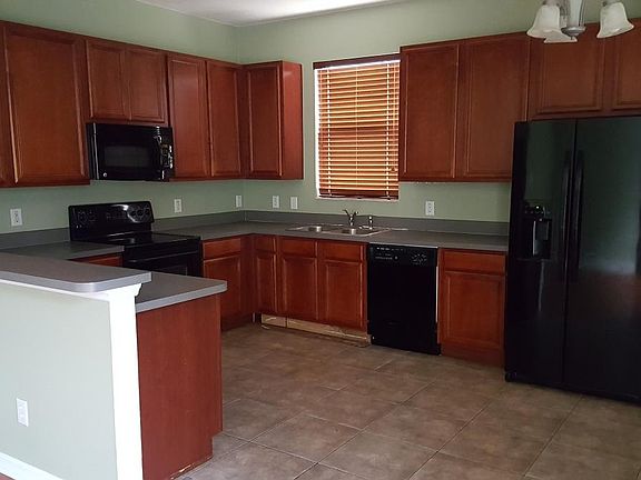 5th image of 3212 Eagle Creek Ln
