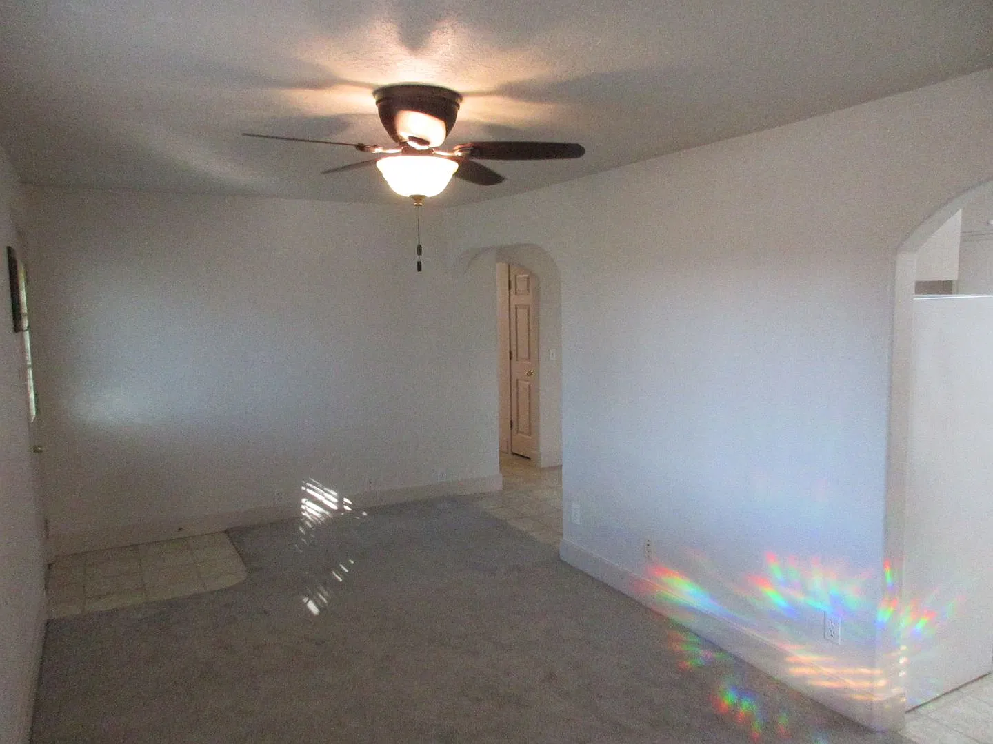 Two Bedroom House with Fenced Backyard! — Photo 4