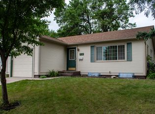 322 W Avenue F, Bismarck, ND 58501