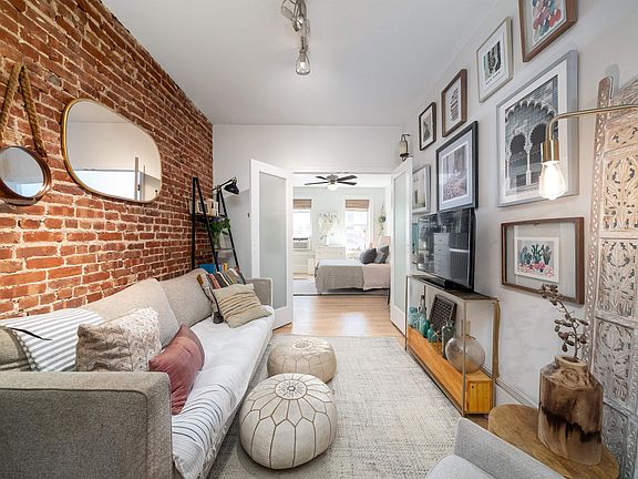 5th image of 360 8th St APT 4