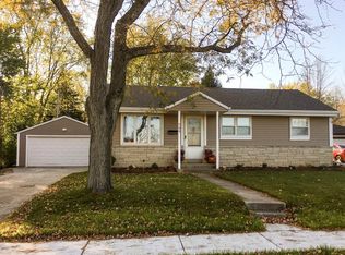 739 10th Ave, Grafton, WI 53024