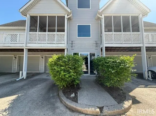 1326 S College Mall Rd, Bloomington, IN 47401