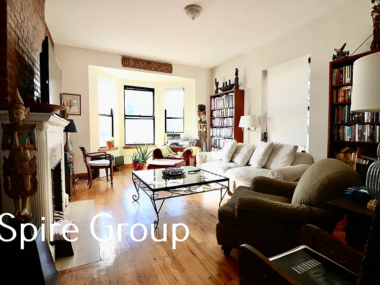 292 W 92nd St #6B — Photo 4