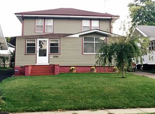 2735 Newport Ave, Omaha, NE 68112