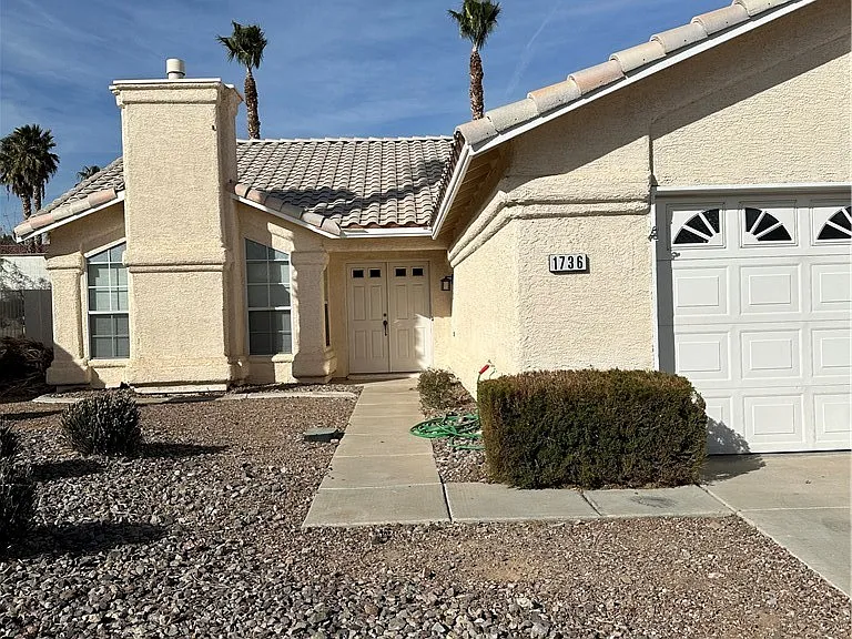 1736 Summerwood Cir — Photo 2