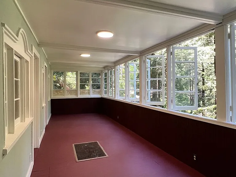 21567 Starrett Hill Dr — Photo 3