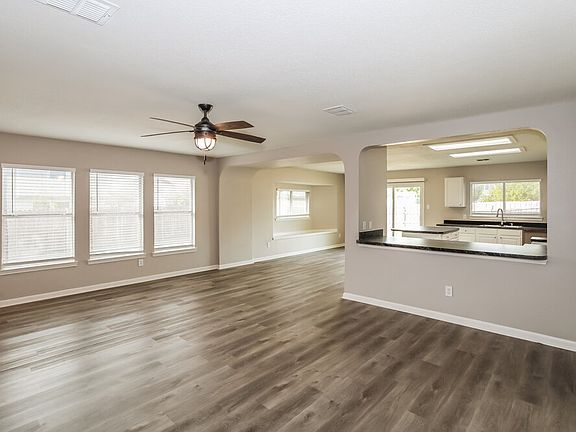 3rd image of 2603 Goliad Ct