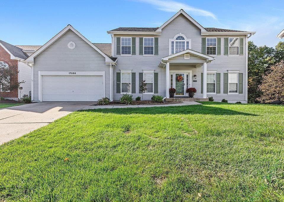 1st image of 17068 Westridge Oaks Dr