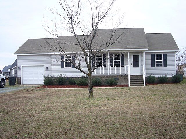 1st image of 102 River Bluff Dr