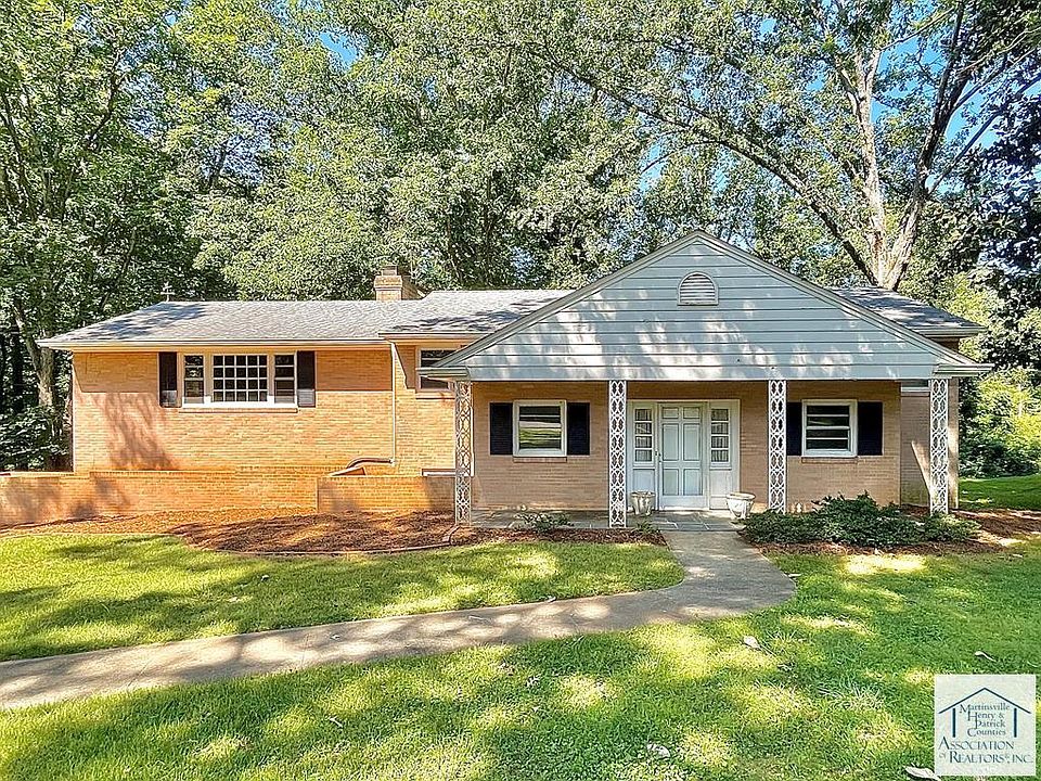 1st image of 1016 River Forest Pl