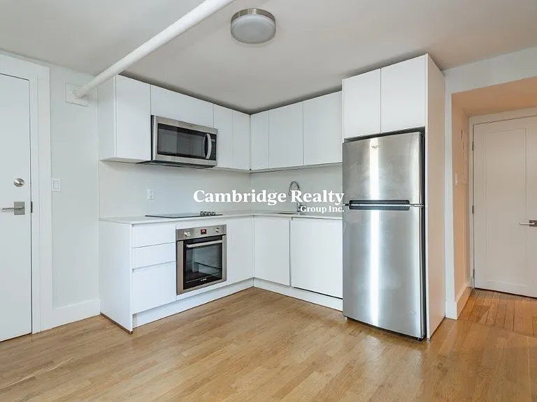 31 South St #T2 — Photo 1