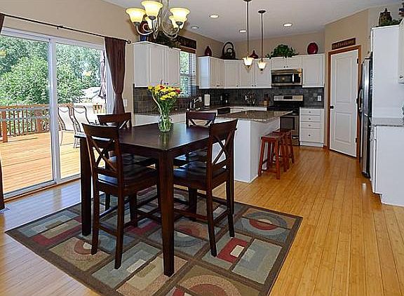 3rd image of 10376 Van Buren Ct NE