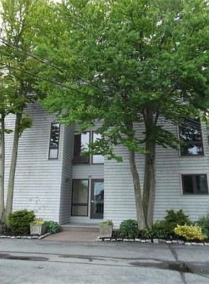 2nd image of 52 Tyler Row APT A